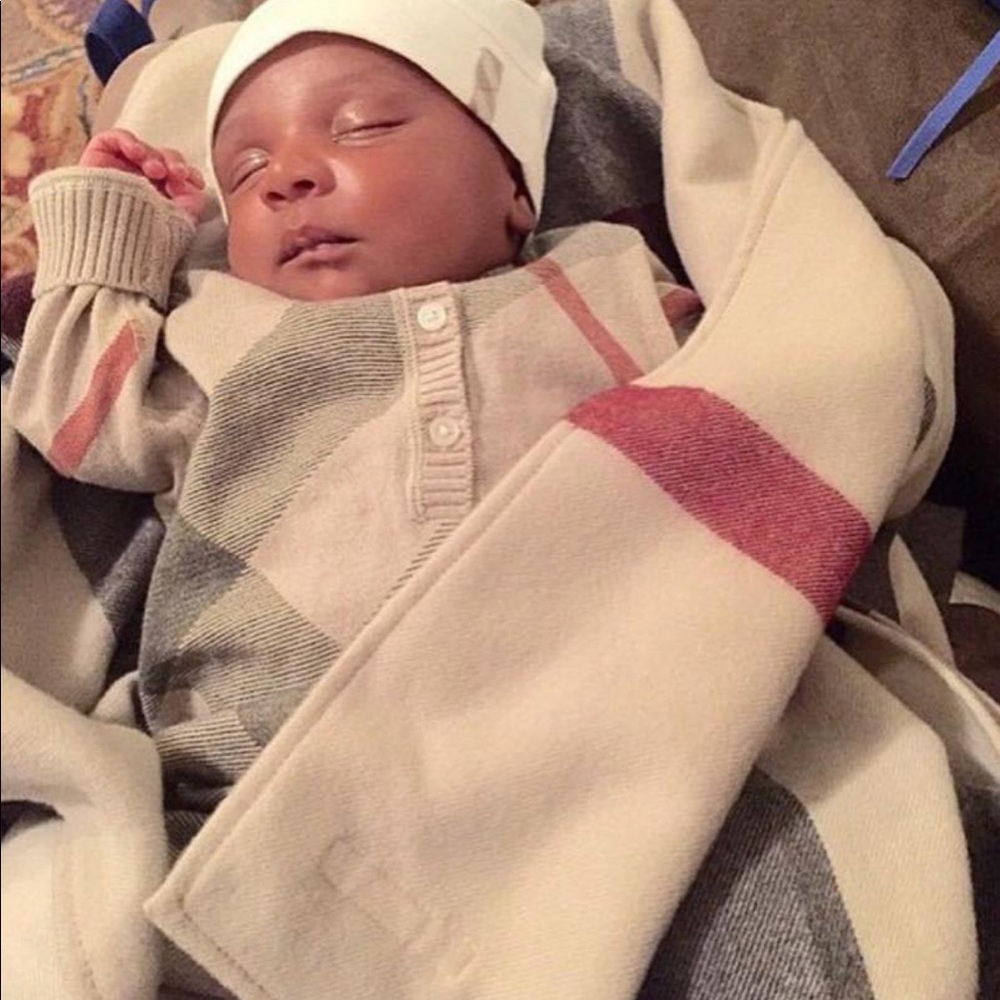 Burberry cashmere infant onsie/Burberry outfit